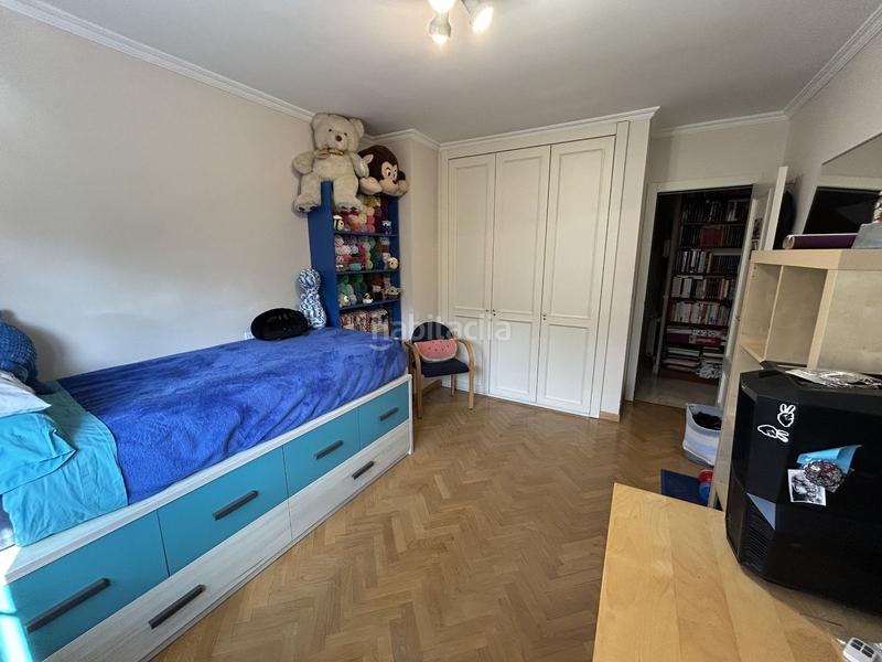 Foto 489a9bad-36c1-4c89-b002-350b0cb0af58. Casa chalet adosado en venta campo de las naciones en Madrid