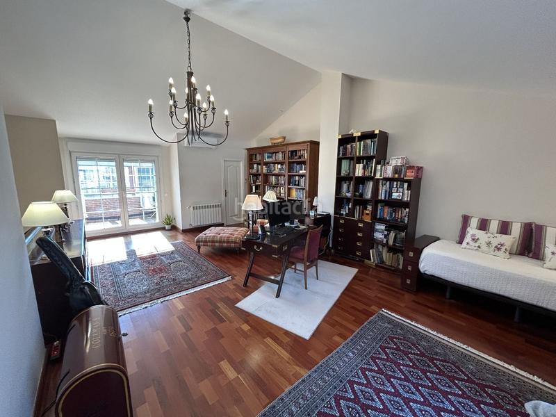 Foto 8a6a1a4d-6688-49f5-9b95-d42c860576a3. Casa chalet adosado en venta campo de las naciones en Madrid