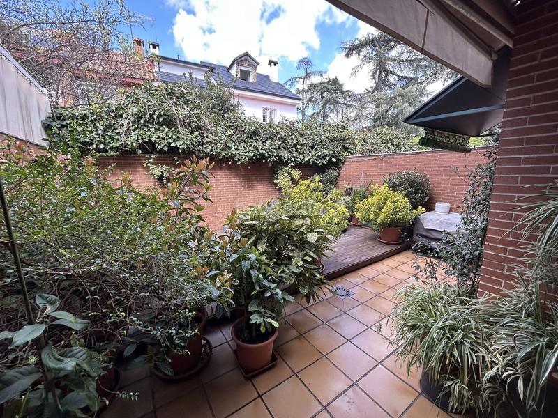 Foto db884e96-233e-4b46-b684-003c8b7b872d. Casa chalet adosado en venta campo de las naciones en Madrid