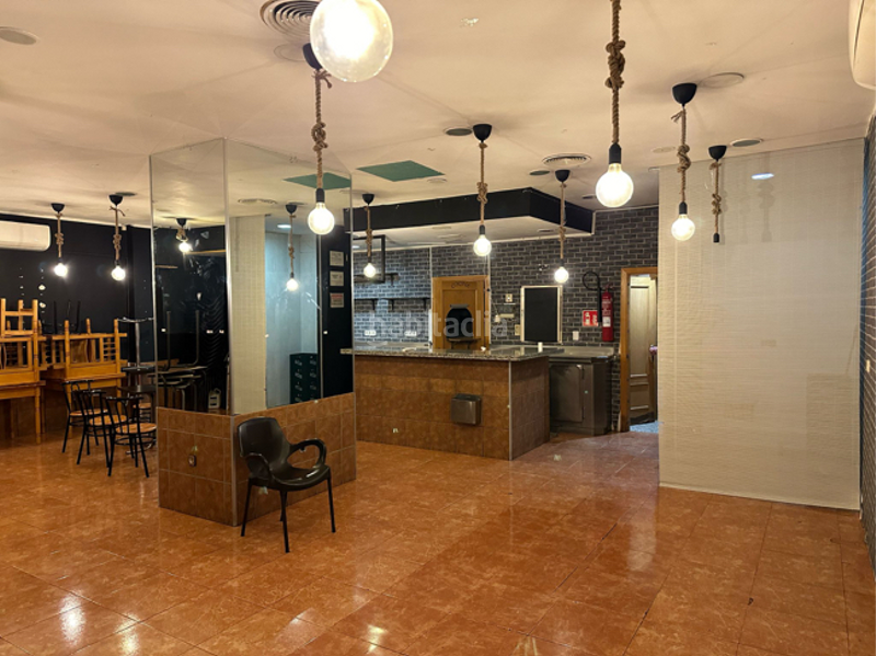 Foto 94ca7e90-15ad-440e-8047-063ac4823124. Local comercial a Valdebernardo-Valderribas Madrid