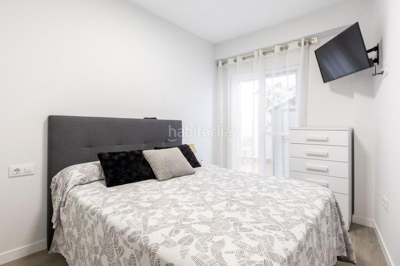 Foto b889fcec-9b88-44f4-a909-722ee6b64b7e. Appartement dans Barrio Benicalap Valencia