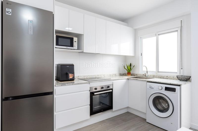 Foto ef44c7da-3597-4d5e-87f6-09410ea3704d. Appartement dans Barrio Benicalap Valencia