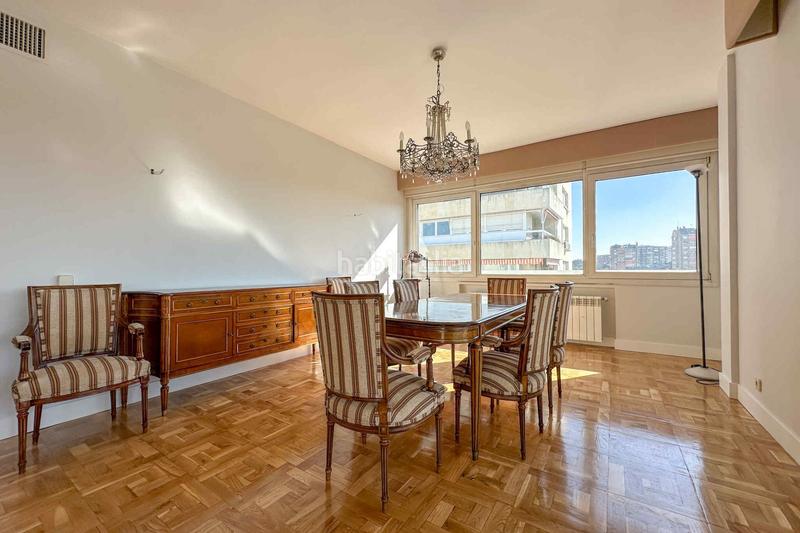 Foto 0c0d7cf1-5c53-4da3-b3d7-d3736a319c7c. Appartement avec chauffage piscine dans Fuentelarreina Madrid