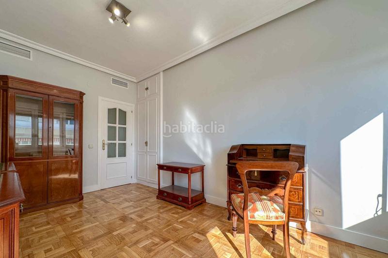 Foto 850336a5-0b17-4afa-b779-498b1f2f07ec. Appartement avec chauffage piscine dans Fuentelarreina Madrid