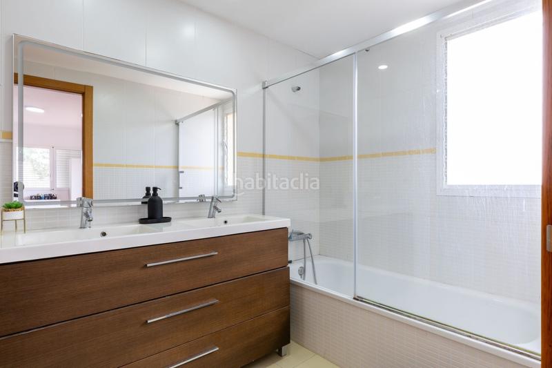 Foto 30306d3d-2ea0-4195-8fa3-7c0453260296. Casa amb calefacció piscina a El Bosque Chiva