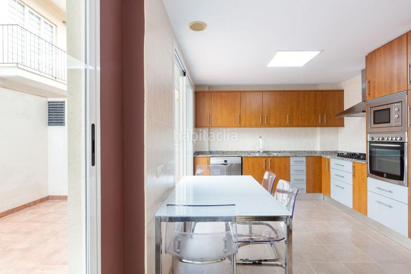 Foto dc8d1fed-41cc-4b35-9af6-37e075bf983d. Location maison dans Moncada