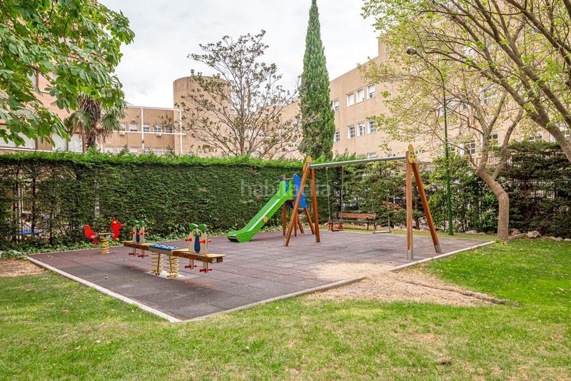 Foto ee7fabdb-ed22-45e8-9fed-64a4f23dc08f. Affitto appartamento con riscaldamento piscina in Madrid