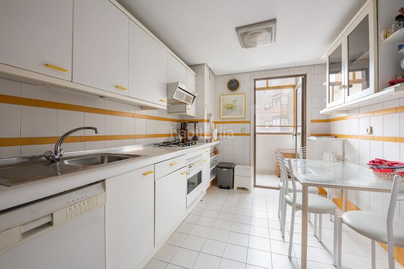 Foto 6d7f7272-ea04-432b-90f9-a89bba47ee49. Appartement avec chauffage dans Imperial Madrid