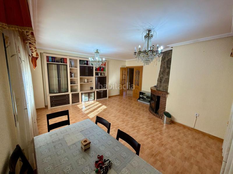 Foto ad39cd91-6aa2-45ef-be1f-5194e5a43367. Haus mit pool in Serranillos del Valle