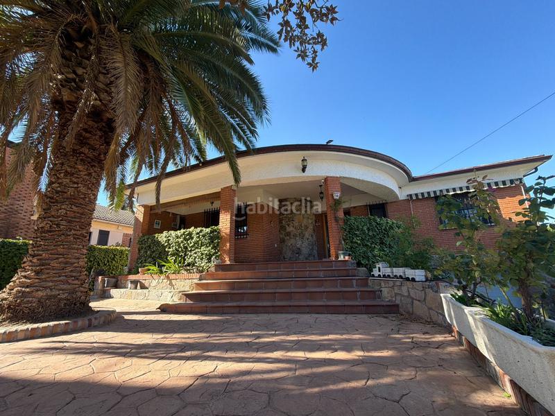 Foto cda18da4-c52b-45f8-b03e-8a0a5b0328c1. Haus mit pool in Serranillos del Valle