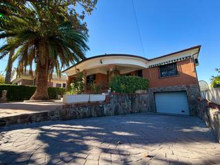Casa a Serranillos del Valle. Casa en venta serranillos del valle