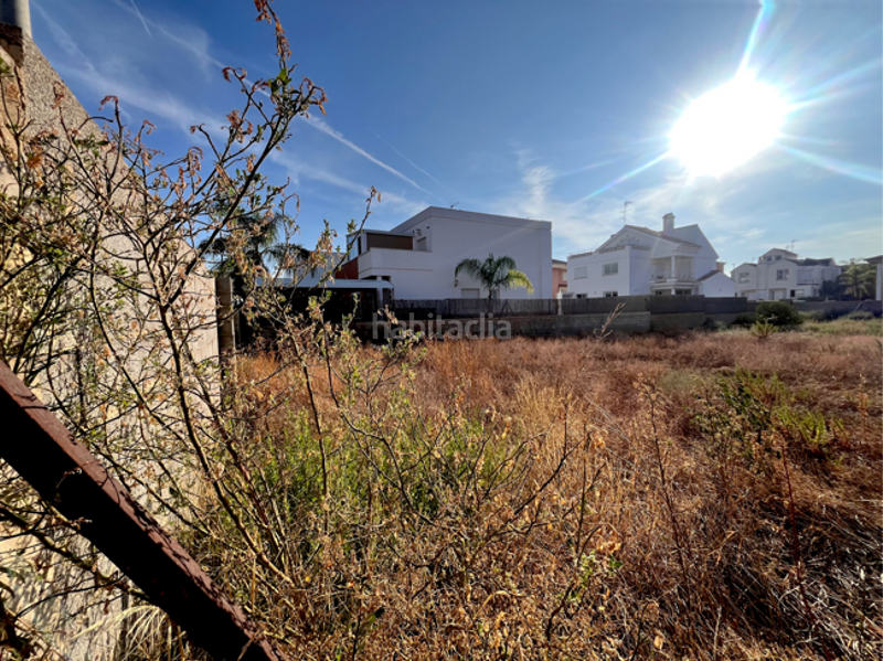 Foto 522242ff-e096-4ff3-b5fc-11e60d71180c. Terrain résidentiel dans Rafelbunyol