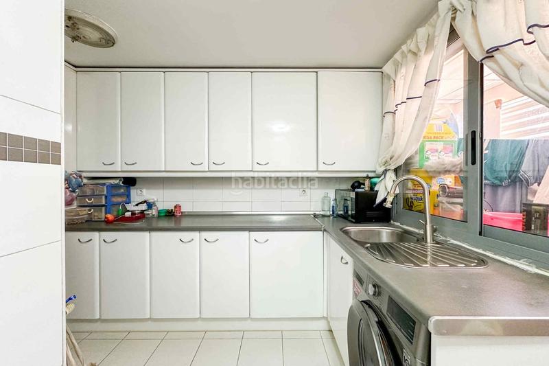 Foto 5f12dded-7491-417d-9642-5c230133b36e. Duplex con riscaldamento piscina in Parque Oeste-Fuente Cisneros Alcorcón