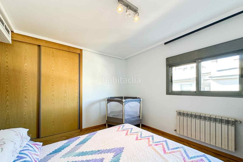 Foto ba0c2dd4-8021-46d4-98b1-7fbb39ad3220. Duplex con riscaldamento piscina in Parque Oeste-Fuente Cisneros Alcorcón