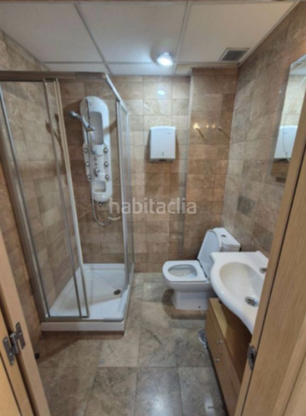 Foto 50ad7b90-54c2-4762-a093-996bf5d01f62. Bureau dans Simancas Madrid