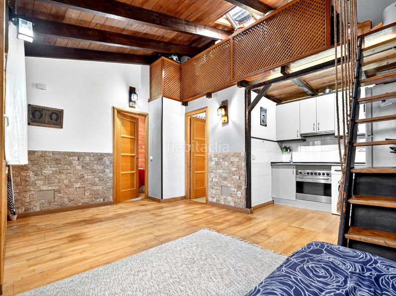 Foto 076a89fe-7b54-4e8a-b84e-49bf22cc735e. Piso vivienda en venta Almendrales, en Almendrales Madrid