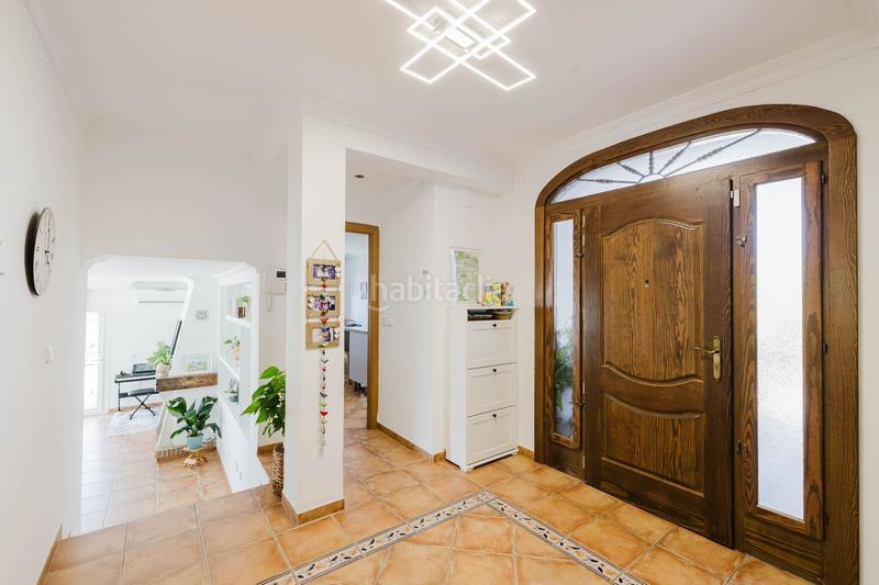 Foto 3cd1188d-9cb3-47d5-ac22-e3bac6afd42e. Casa amb calefacció piscina a El Candado Málaga