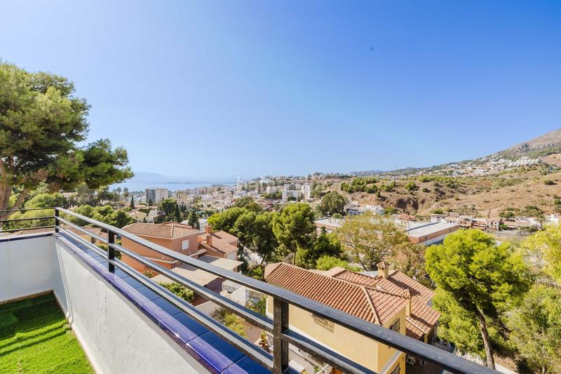 Foto 40a948f5-0595-4978-9bb1-2ee2001b9ca3. Casa amb calefacció piscina a El Candado Málaga