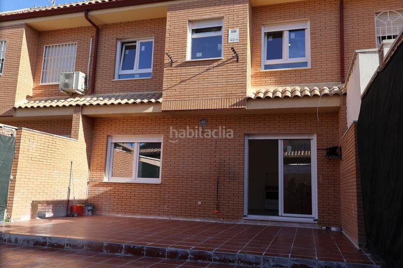 Foto 3b8e80d9-9014-4a16-a33b-e11cec280593. Reihenhaus mit heizung in Yuncos