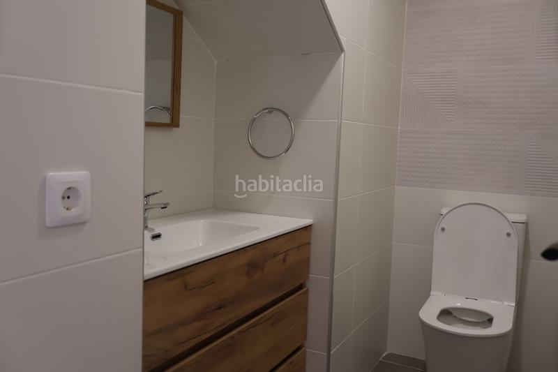 Foto 52c69618-14f7-436c-8eef-1f538c7d1b79. Reihenhaus mit heizung in Yuncos