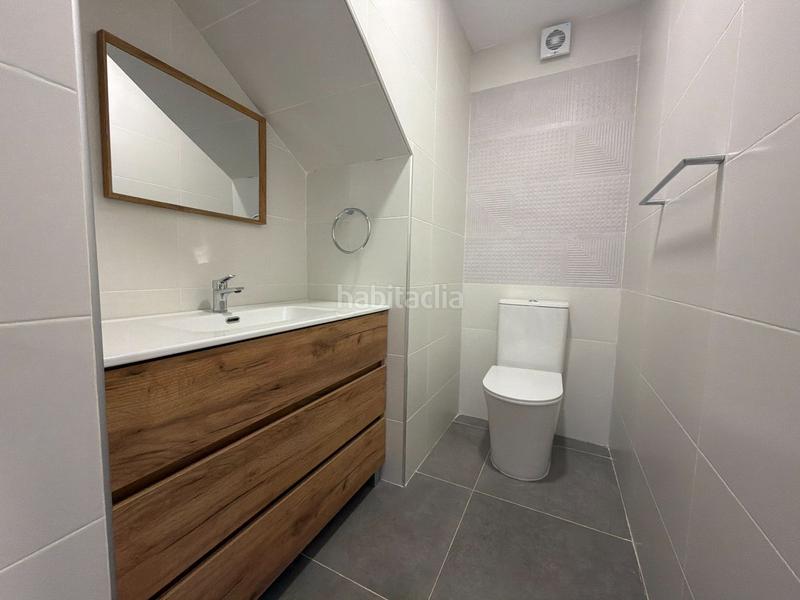 Foto 90377ad6-54c5-4fd6-85f8-06dd9be39dca. Reihenhaus mit heizung in Yuncos