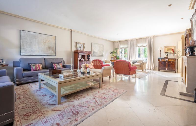 Foto 051c01de-4c46-4039-8401-26b2e3c636aa. Maison avec chauffage piscine dans Fuentelarreina Madrid