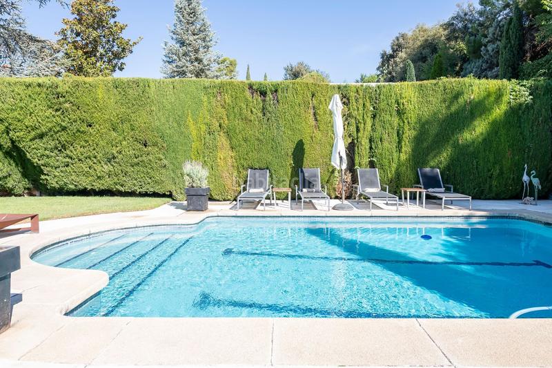 Foto efa4e47e-25cb-47f2-b112-f266f6ee02d9. Maison avec chauffage piscine dans Fuentelarreina Madrid