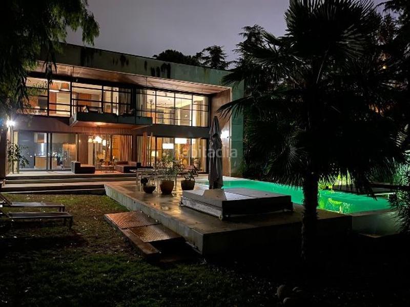 Foto d0d4f762-2c53-484e-b7f6-9ba6b0215bb9. Affitto casa con piscina in Valdemarín Madrid