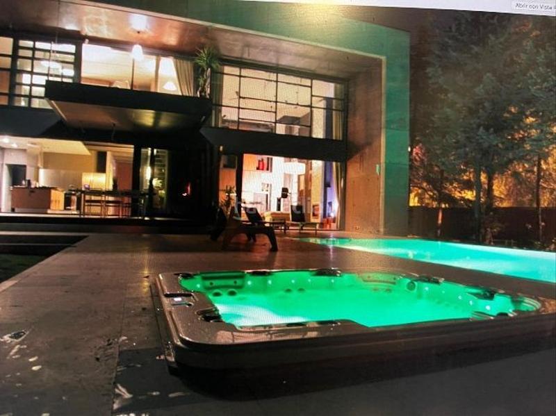 Foto c8668553-8ef6-4f36-b0d9-0623d8fbdee7. Lloguer casa amb piscina a Valdemarín Madrid