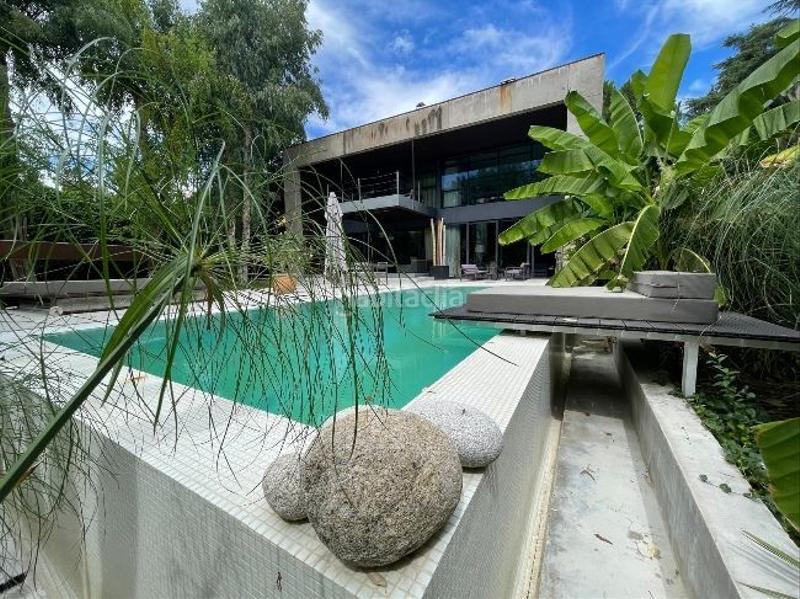 Foto 76e4c4af-4d0c-4951-91de-95f7cb28498b. Location maison avec piscine dans Valdemarín Madrid