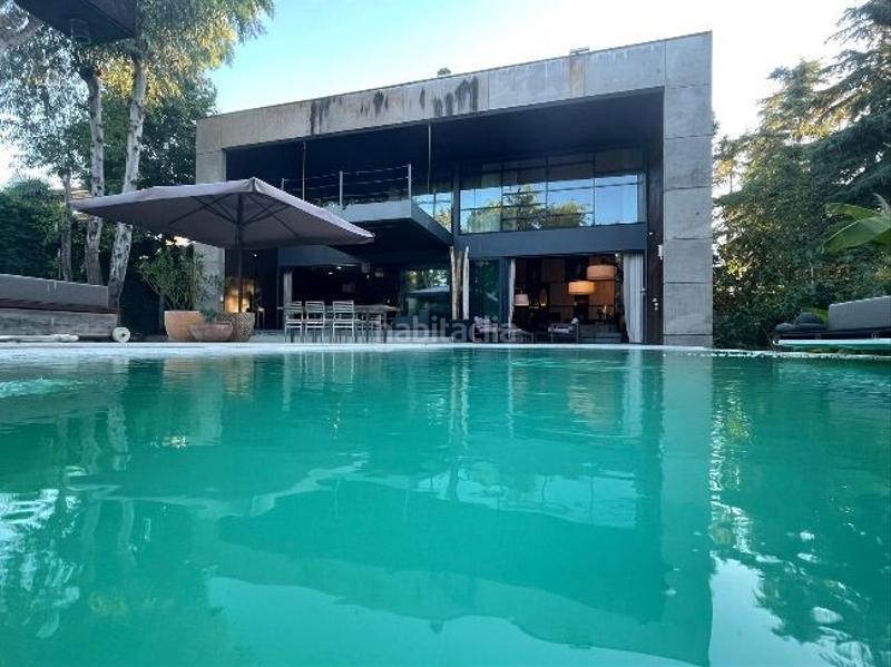 Foto 4e24fb43-5243-47ec-b115-53863c98545b. Rent house with pool in Valdemarín Madrid