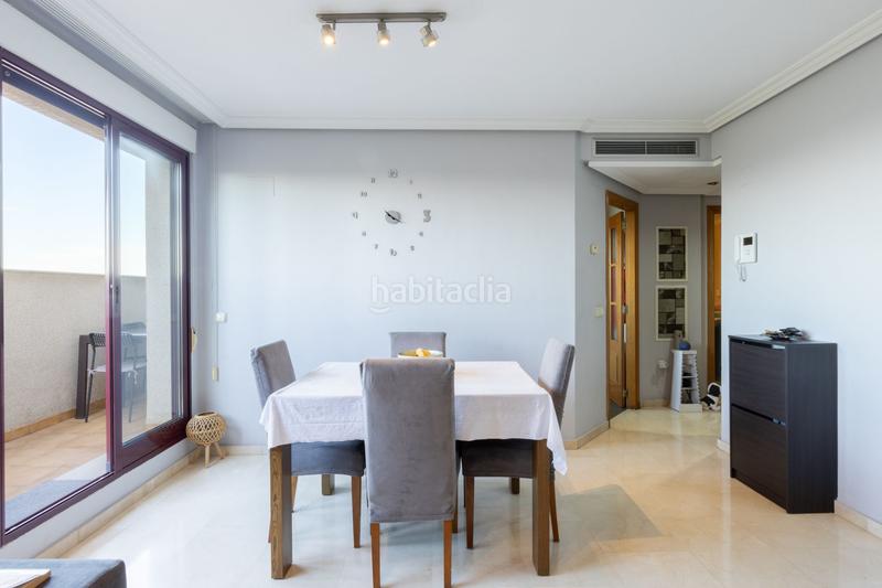 Foto 1e2eadec-c2fc-4eaa-a0f3-0cd7ef67fdaf. Àtic amb calefacció piscina a Sant Pau Valencia