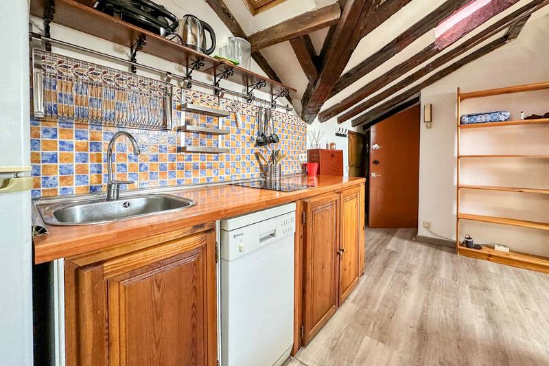 Foto 006d42f8-92d2-4ab1-9764-ac3b8e44cb23. Attique dans Universidad-Malasaña Madrid