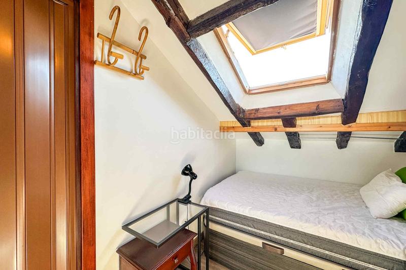 Foto 4ab346e1-fb11-496a-bae5-6396e4474f77. Attique dans Universidad-Malasaña Madrid