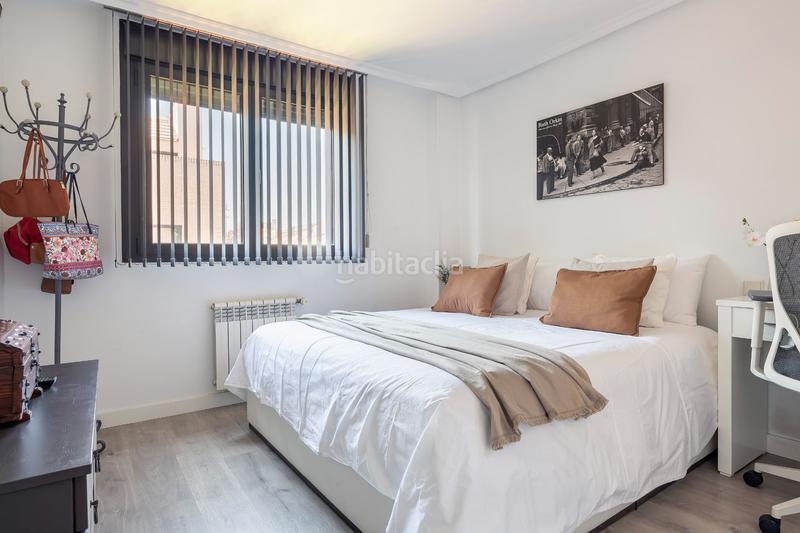 Foto 17d04773-2717-4799-b407-c31cbd84eb53. Appartamento con riscaldamento piscina in Corralejos-Campo de las Naciones Madrid