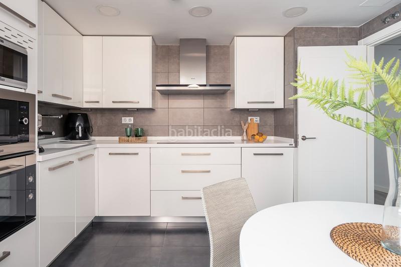 Foto 8e9b4e86-7cbf-47ab-99ce-22a2b9b73cec. Appartamento con riscaldamento piscina in Corralejos-Campo de las Naciones Madrid