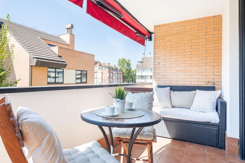 Foto 9ab8b72b-ef1b-4791-a8d3-c70b848af1a4. Appartamento con riscaldamento piscina in Corralejos-Campo de las Naciones Madrid