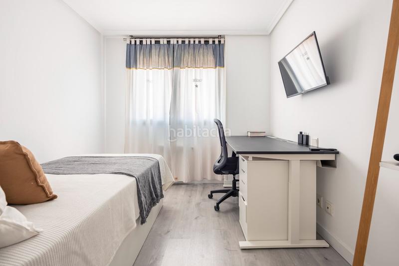 Foto ddedf14c-47a9-45bf-bb37-87eb47d0cfa0. Appartamento con riscaldamento piscina in Corralejos-Campo de las Naciones Madrid