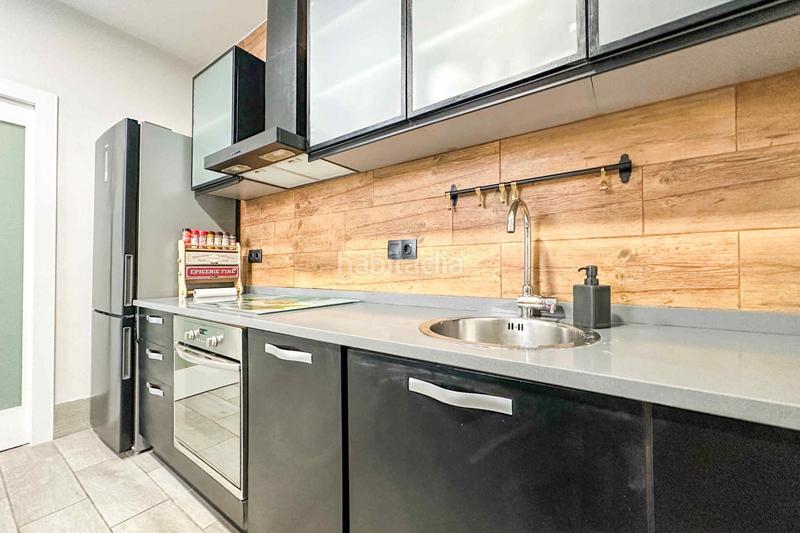 Foto fda3adf7-0198-4a42-889c-2f26e2369803. Miete etagenwohnung in Fuente del Berro Madrid