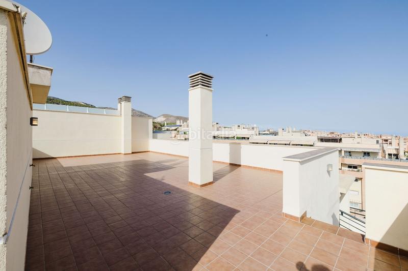 Foto b7e8af1c-5173-48f0-8544-3854b42ff493. Ático  en venta en El Pinillo Torremolinos