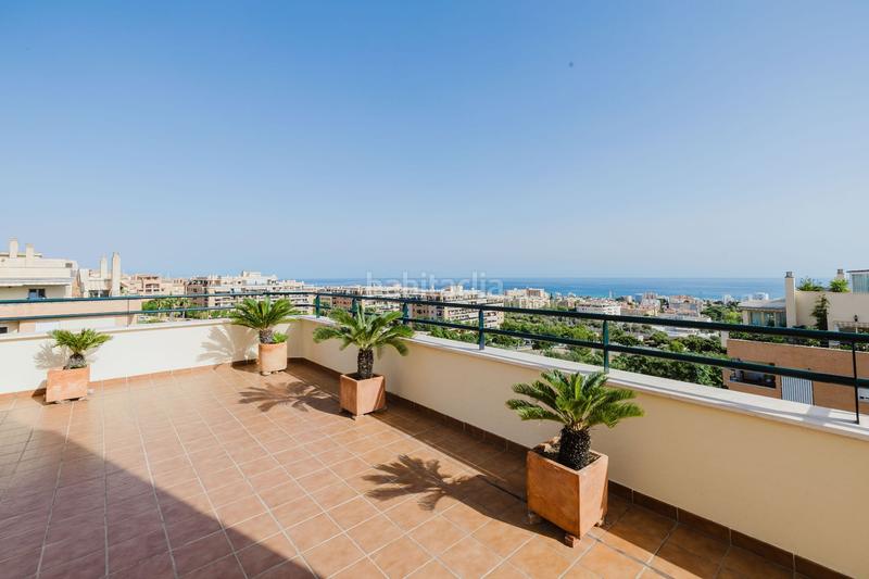 Foto e04e3e0a-d675-4578-9419-cea5ed029384. Ático  en venta en El Pinillo Torremolinos