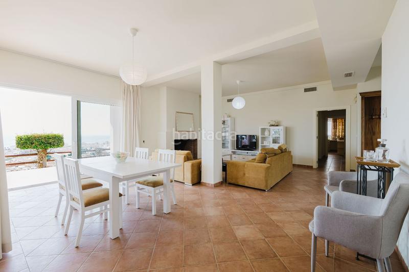 Foto 15340598-1d37-4b62-a330-7347b5cc36e8. Casa  en venta , málaga en Urbanización Santa Rosa Torrox