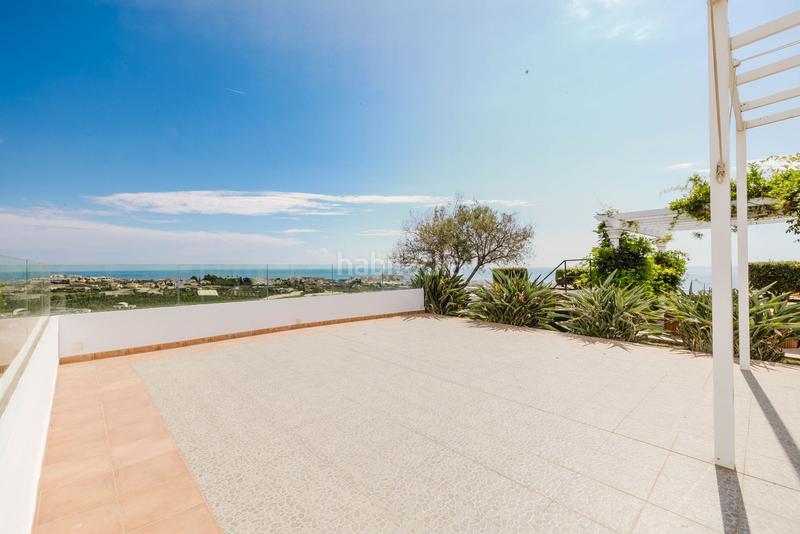 Foto 67182adc-db3b-493a-92c6-9175de0e38a1. Casa  en venta , málaga en Urbanización Santa Rosa Torrox