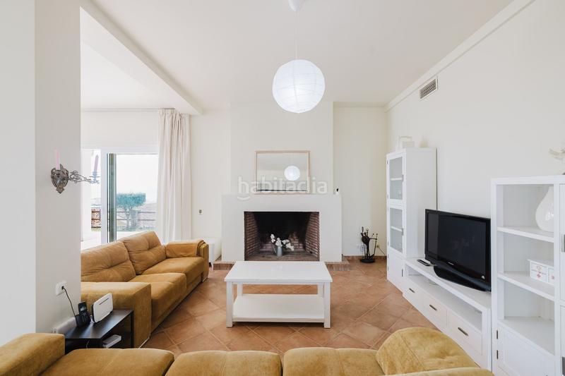 Foto 708a3388-d9c4-4dc5-8b4a-527d3a3005bd. Casa  en venta , málaga en Urbanización Santa Rosa Torrox