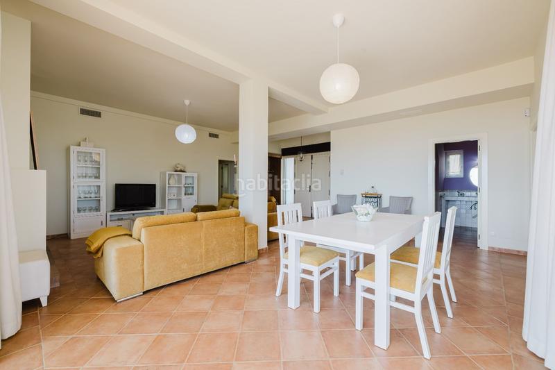 Foto c77b63d7-61a3-4d90-a5e8-f3a053ec2055. Casa  en venta , málaga en Urbanización Santa Rosa Torrox