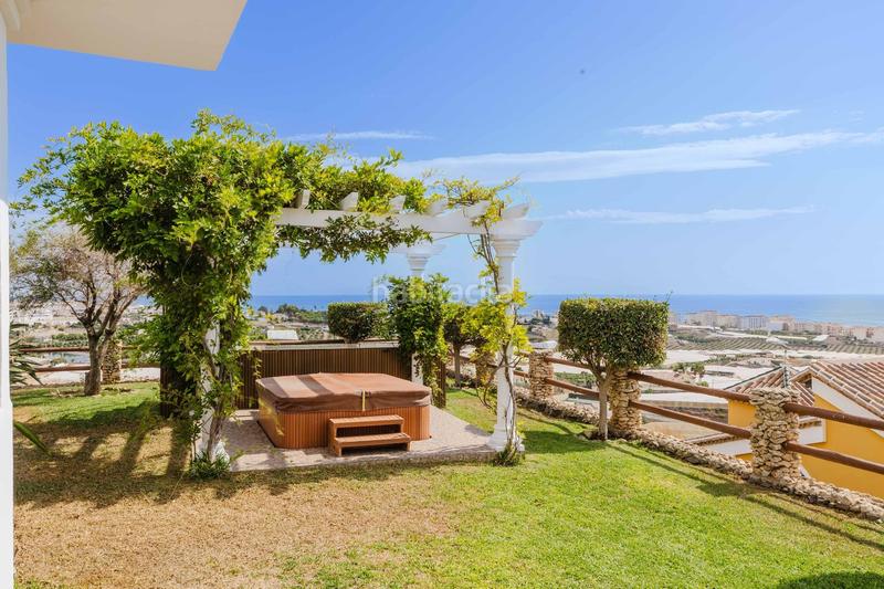 Foto e2408198-224e-4094-98ec-bbb0bcd0091b. Casa  en venta , málaga en Urbanización Santa Rosa Torrox