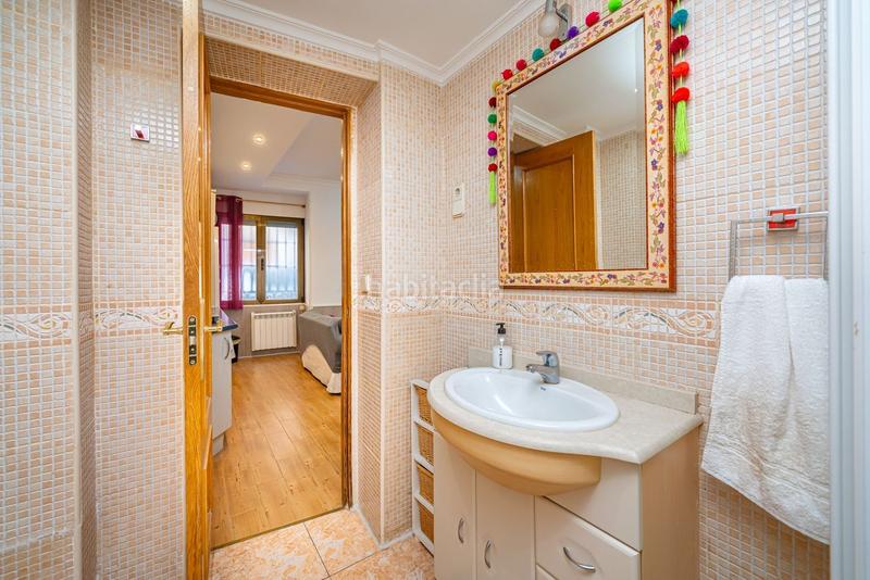 Foto c2b76061-8dcf-4ec2-805c-6ed1e4d5a4ab. Flat in Embajadores-Lavapiés Madrid