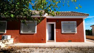 Haus in Desamparados - Hurchillo - Torremendo. Casa en venta   desamparados, alicante