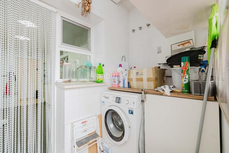 Foto a31b6c98-603e-4b13-9218-60d2a2eb14e8. Pis amb piscina a Diseminados Rincón de la Victoria