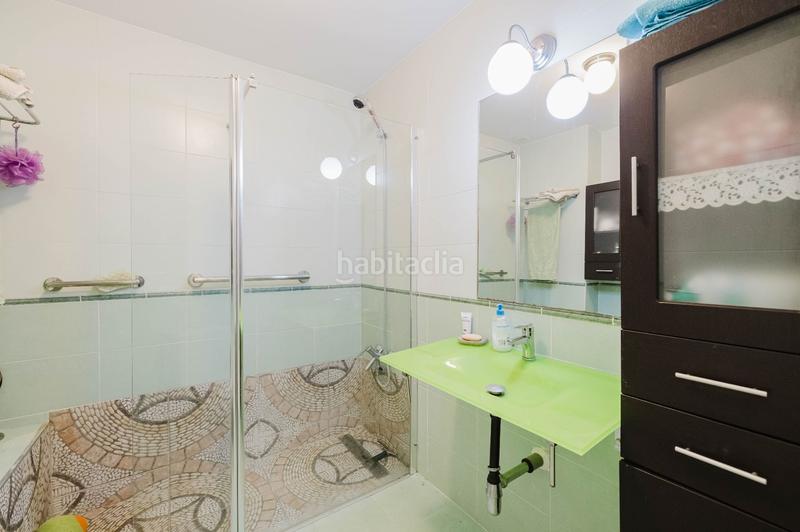 Foto e4c6e8fc-5313-4890-86e5-430370291e1f. Pis amb piscina a Diseminados Rincón de la Victoria